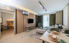 Casamax Suites